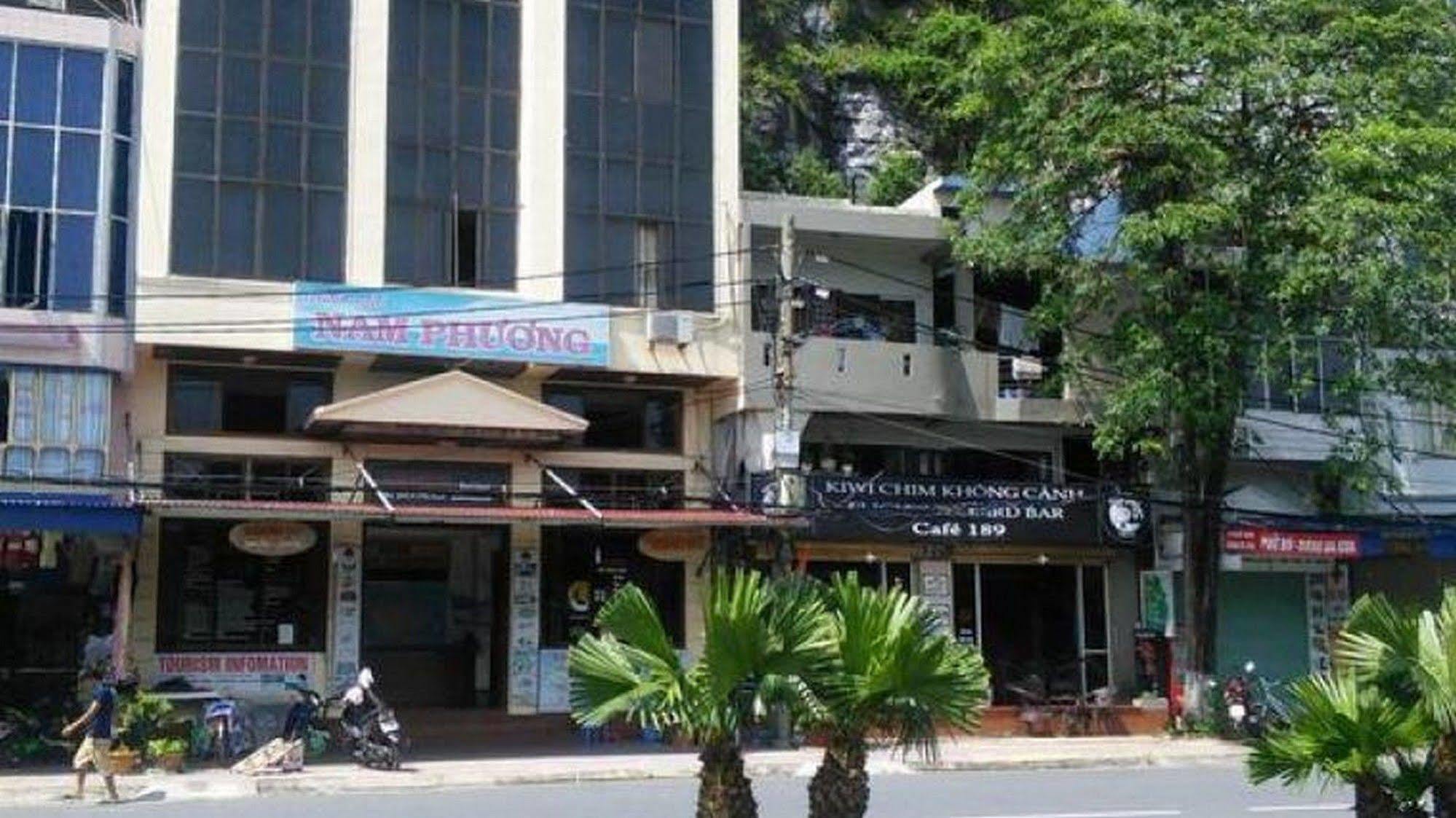 Nam Phuong Hotel Dong Khe Sau Esterno foto
